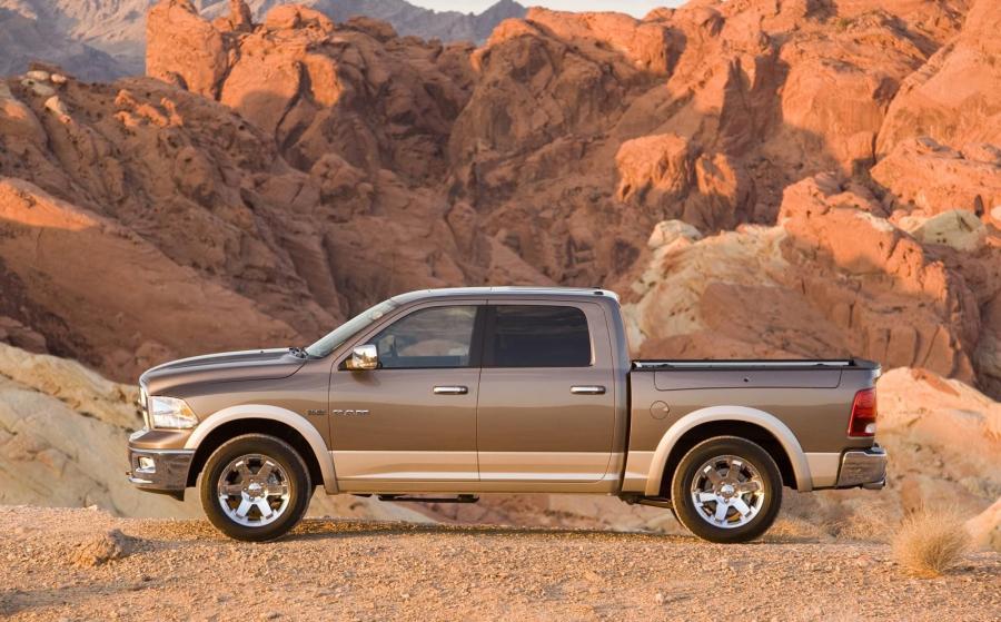  Dodge Ram 2009 года  (фото 38 из 162)
